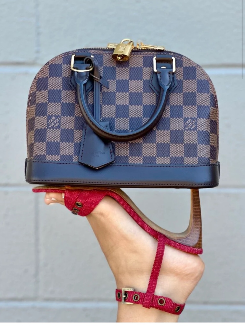 NWOT LOUIS VUITTON ALMA WOMEN HANDBAG DAMIER EBENE BB - Picture 1 of 1